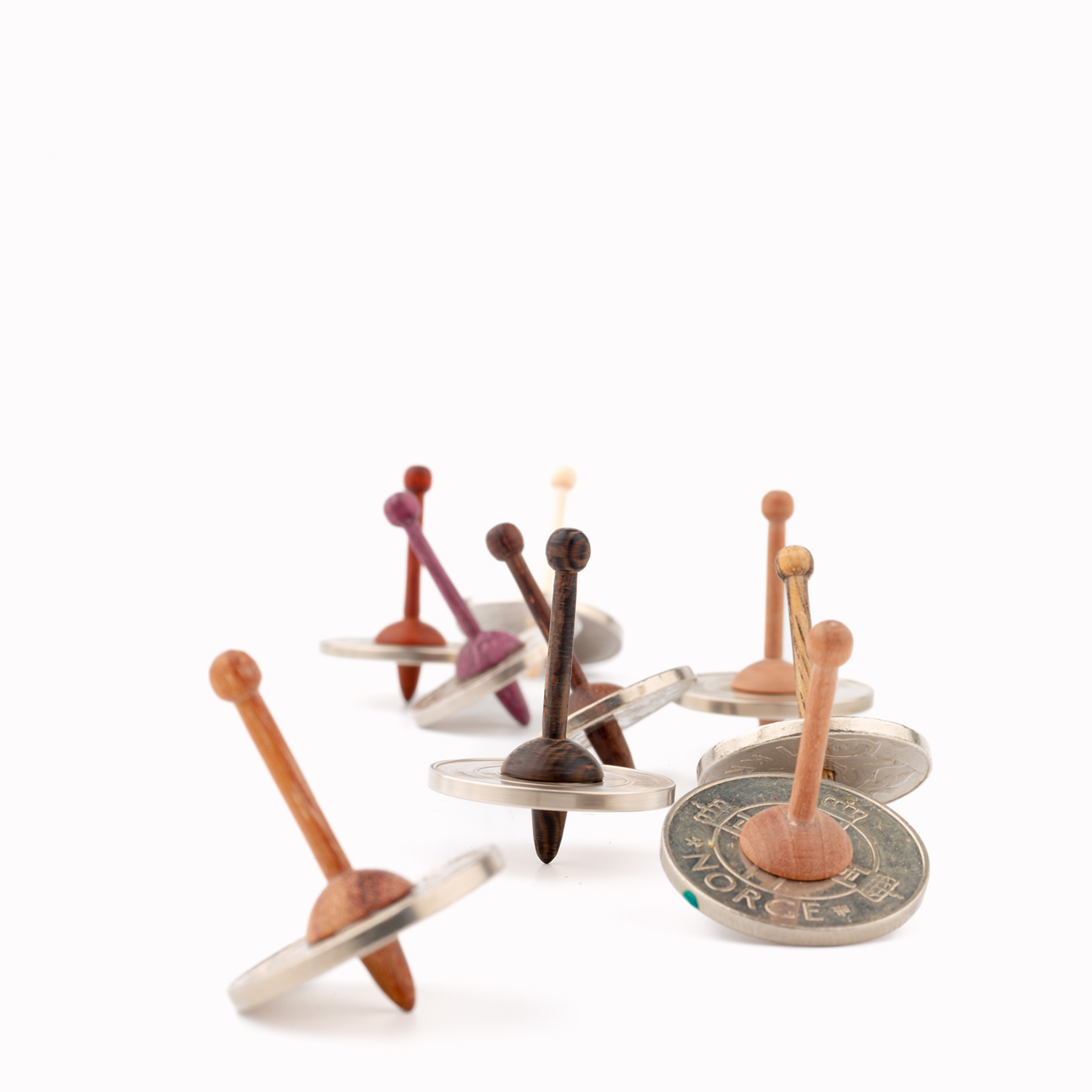 Stabile Währung - Kreisel mit norwegischer 1-Kronen-Münze - 01
